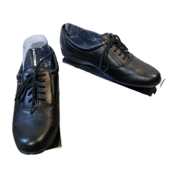 Easy Spirit ESMotion Anti-Gravity Black Leather Lace Up Oxford Sz 9.5NN - Picture 2 of 8